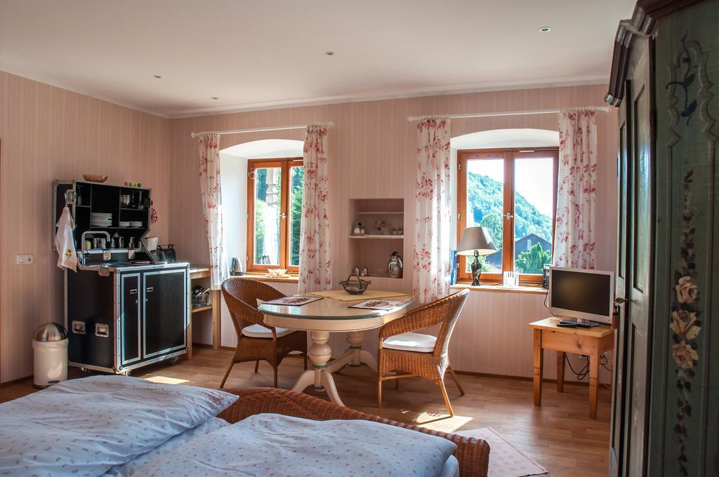 ルーポルディングAlmbauernhofアパートメント 部屋 写真